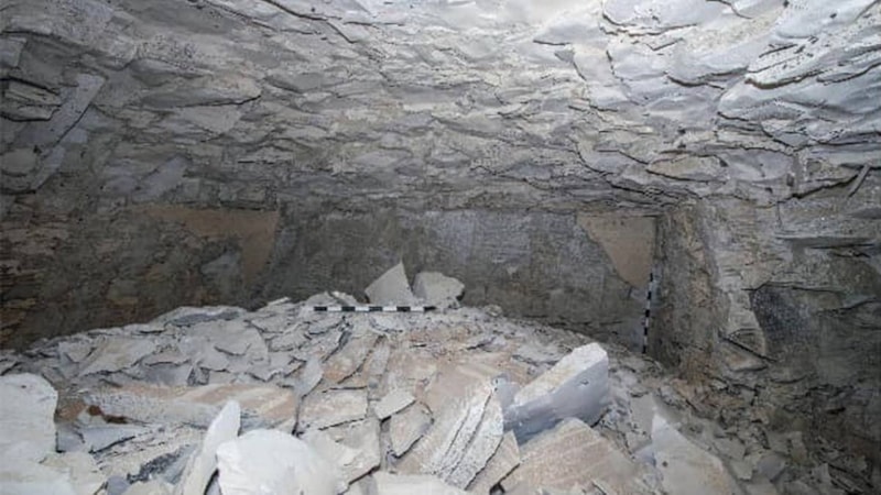 Mısır'da 3 bin 500 yıl öncesine ait firavun mezarı ortaya çıkarıldı