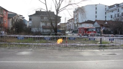 Kocaeli'de metan gazından çıkan yangın 2 gündür sürüyor