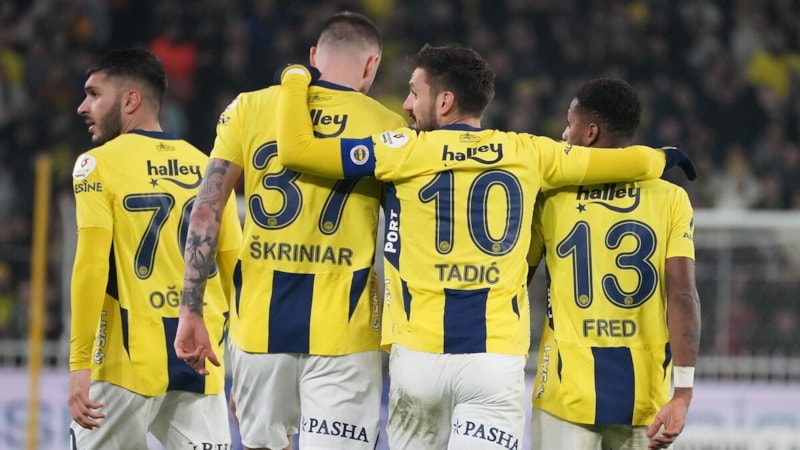 Avrupa Ligi'nde temsilcilerimiz Fenerbahçe ve Galatasaray'ın muhtemel 11'leri