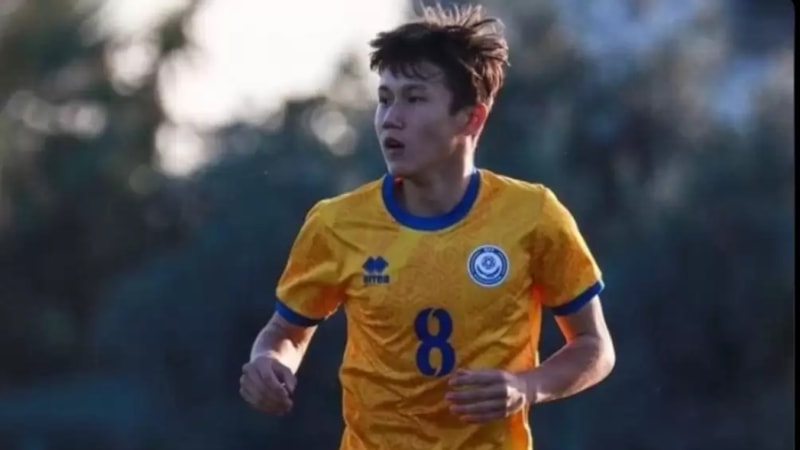 Beşiktaş'tan geleceğe yatırım: Alamgir Smakov transfer edildi