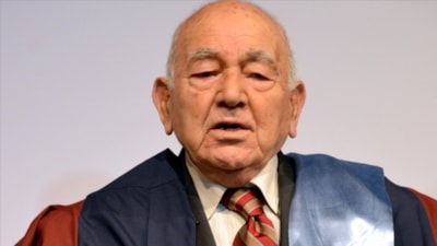 Ömrünü Türk tarihini öğretmeye adayan tarihçi: Kemal Karpat