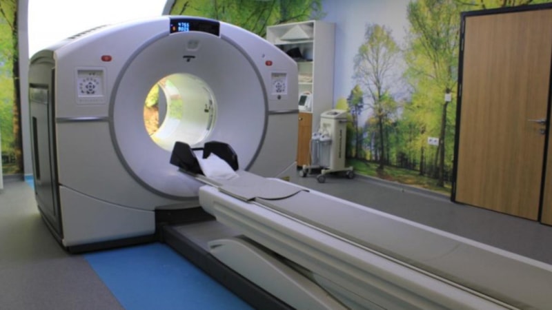 Trabzon'da MR kabininden kamerayla kayıt alan personelin işine son verildi