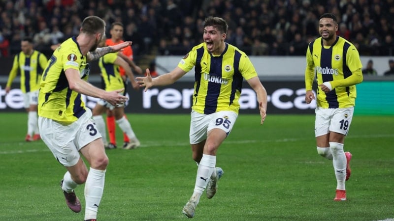 Fenerbahçe, UEFA Avrupa Ligi'nde son 16'ya kaldı