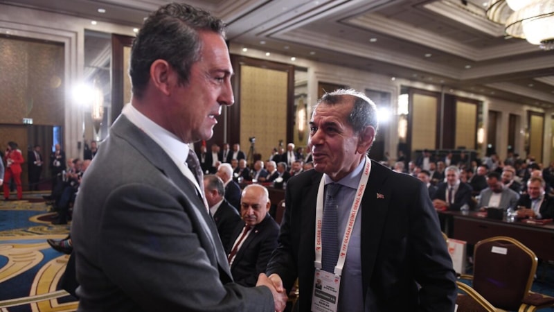 Dursun Özbek bir adım önde! Derbi öncesi başkanların karnesi