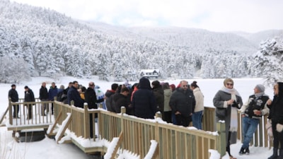 Gölcük Tabiat Parkı'nda hafta sonu yoğunluğu
