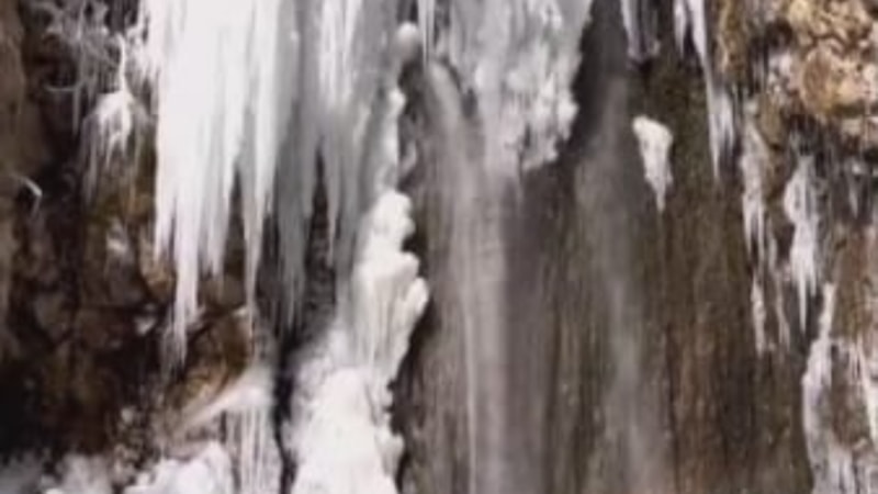 Amasya'da şelaleler dondu