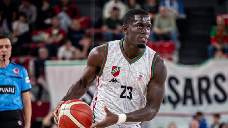 Karşıyaka'dan ayrılan Damien Jefferson, Niners Chemnitz'in yolunu tuttu