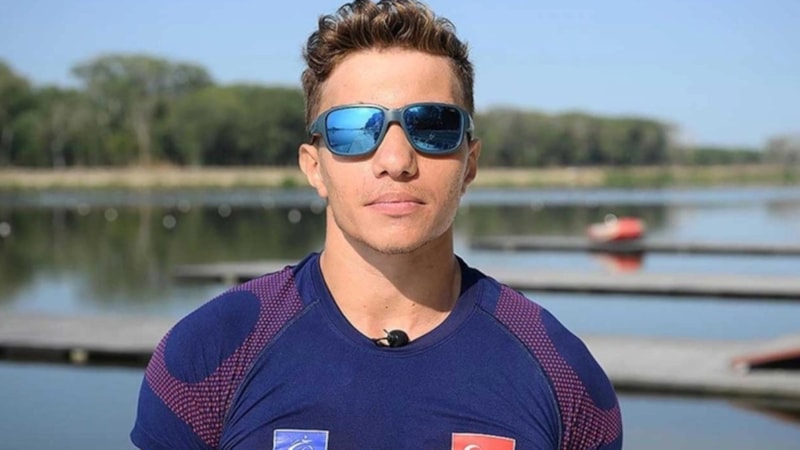 Milli para kürekçi Yiğit Doğukan Bozkurt, dünya rekoru kırdı