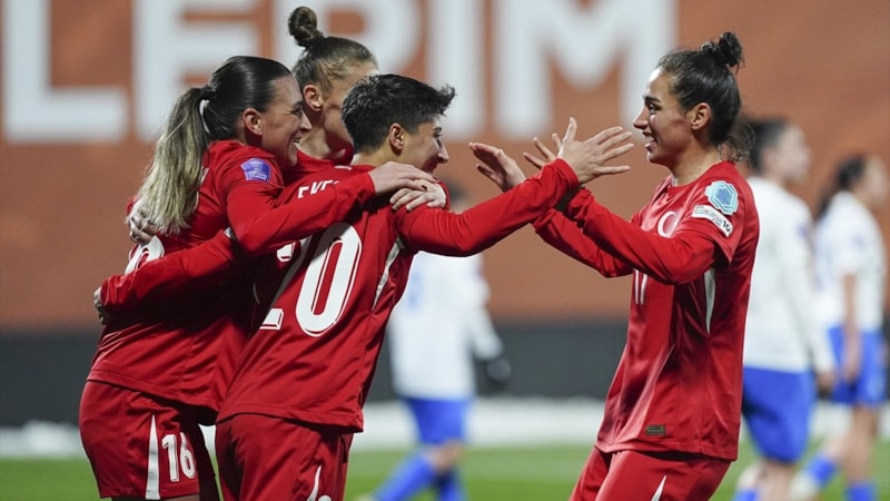 A Milli Kadın Futbol Takımı, İstanbul'da Yunanistan'ı mağlup etti
