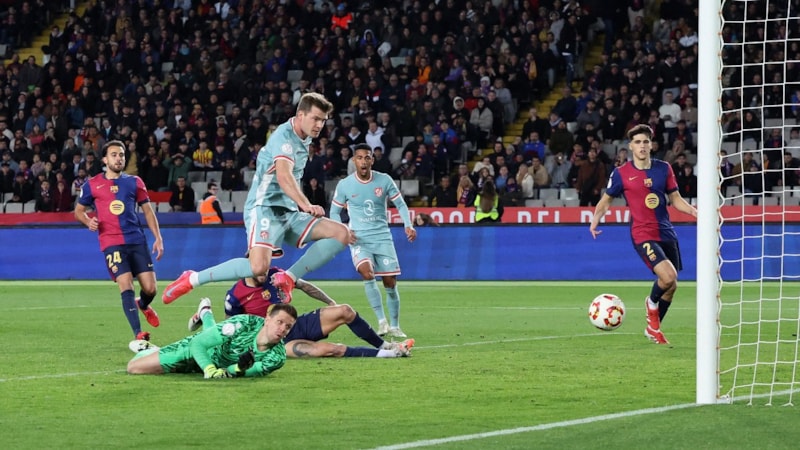 Barcelona ile Atletico Madrid'in 8 gollü düellosu berabere bitti