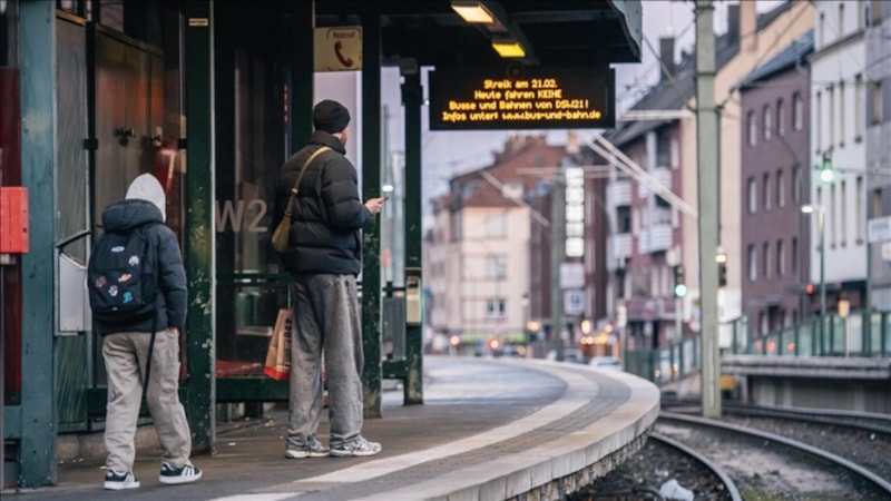 Almanya'da siyasetin gidişatı tüketici güvenini azalttı