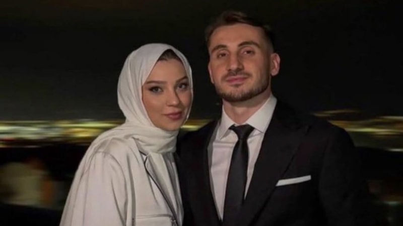 Kerem Aktürkoğlu, kramponuna nişanlısının adını yazdırdı