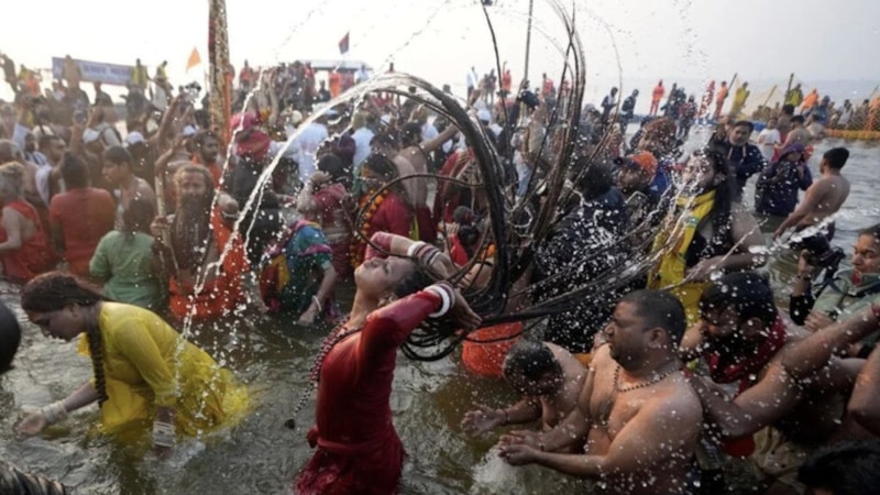 Hindistan'da festival rekor kırdı: 640 milyon kişi katıldı!