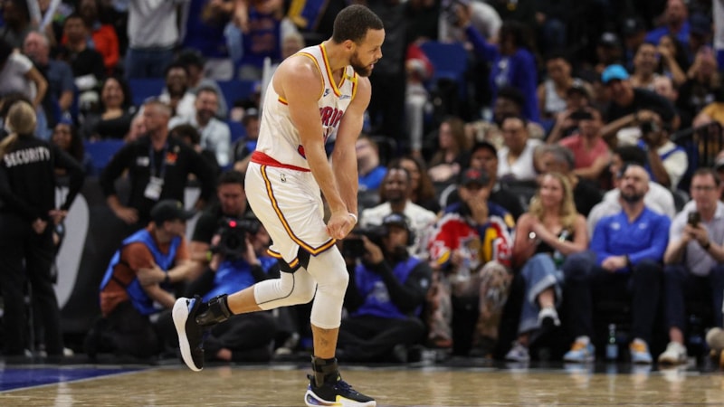 Stephen Curry'nin 56 sayısıyla Golden State Warriors'tan üst üste 5. galibiyet