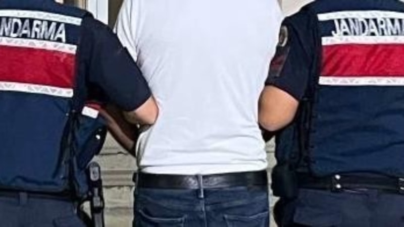 Aydın'da 12 yakalama kararı ile aranan şahıs jandarmaya takıldı