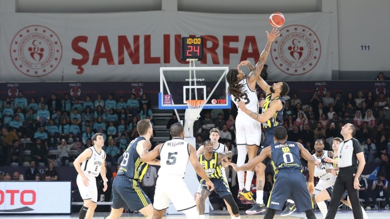 TBF Disiplin Kurulu'ndan Beşiktaş ve Fenerbahçe'ye para cezası