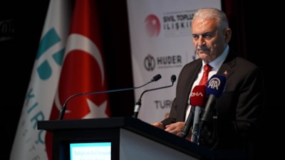Binali Yıldırım: Vatandaşlık tanımı gözden geçirilebilir