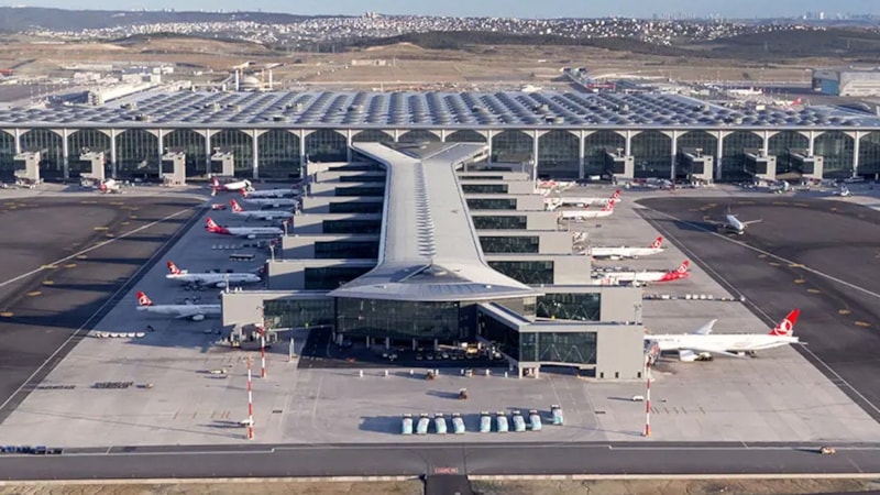 Avrupa’nın en büyüğünü gerisinde bıraktı! İstanbul Havalimanı zirveye yerleşti