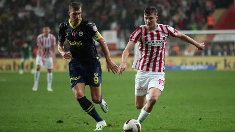 Fenerbahçe ile Antalyaspor ligde 58. randevuda