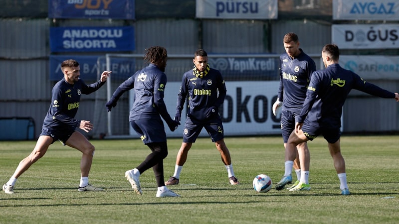 Fenerbahçe, Antalyaspor maçı hazırlıklarını tamamladı