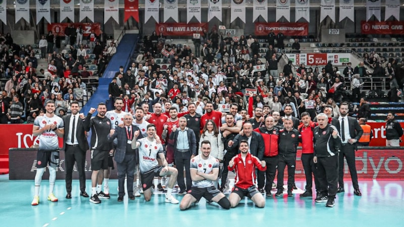 Ziraat Bankkart, Galatasaray'ı devirdi