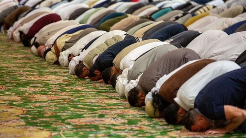 Dünyada Ramazan ayına bugün başlayan ülkeler