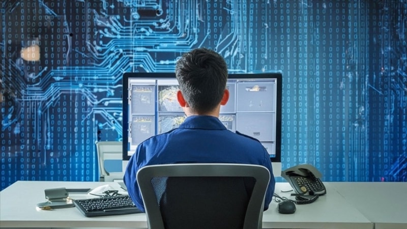 Siber Güvenlik teklifi Meclis'te: Sır saklamayana 8 yıla kadar hapis cezası