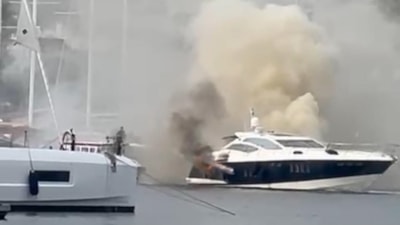 Muğla Bodrum'da marinada bağlı motoryat yandı