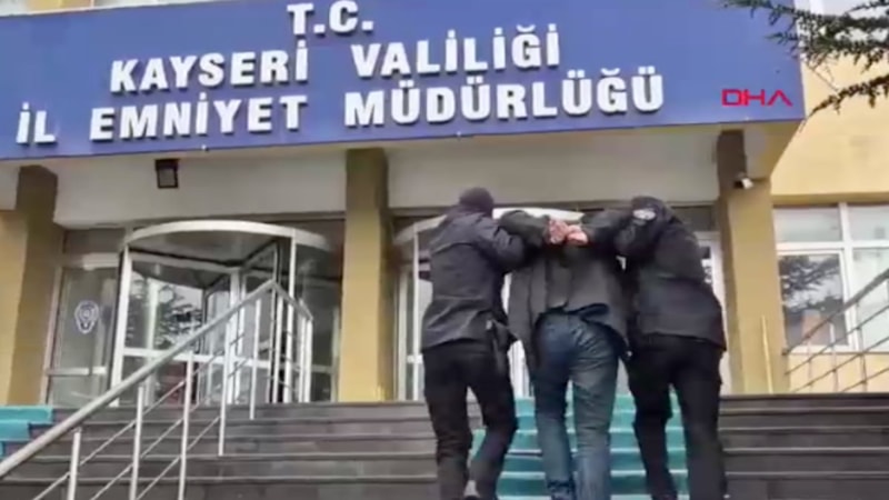 Kayseri'de FETÖ’nün 'akademisyen sorumlusu' yakalandı