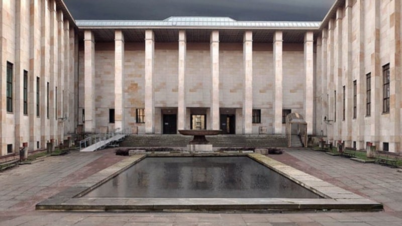 Hollanda'da sergilenen tablonun çalıntı olduğu ortaya çıktı