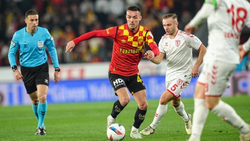 Göztepe ile Samsunspor'un gol düellosunda kazanan çıkmadı