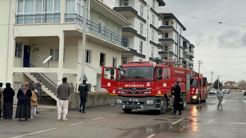 Aksaray'da yemeği iftar saatine yetiştirmeye çalışan kadın canından oluyordu