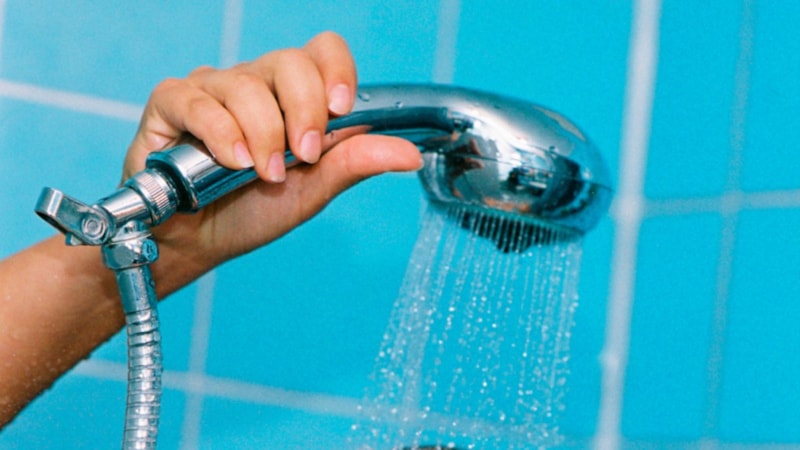 Gusül abdesti alırken okunacak dua! İşte Türkçe-Arapça okunuşu...