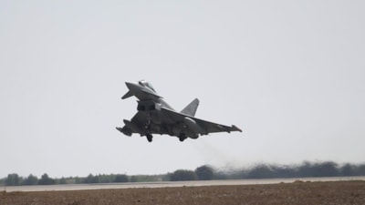 Kayıp Filipin savaş uçağının enkazı bulundu: 2 pilot öldü