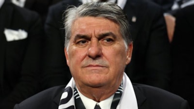 Serdal Adalı'dan Hasan Arat'a gönderme: Yerinde olsam intihar ederdim