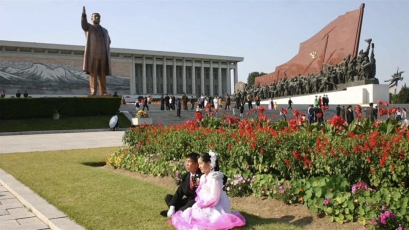 Kuzey Kore, Rason'a yabancı turist kabulünü askıya aldı