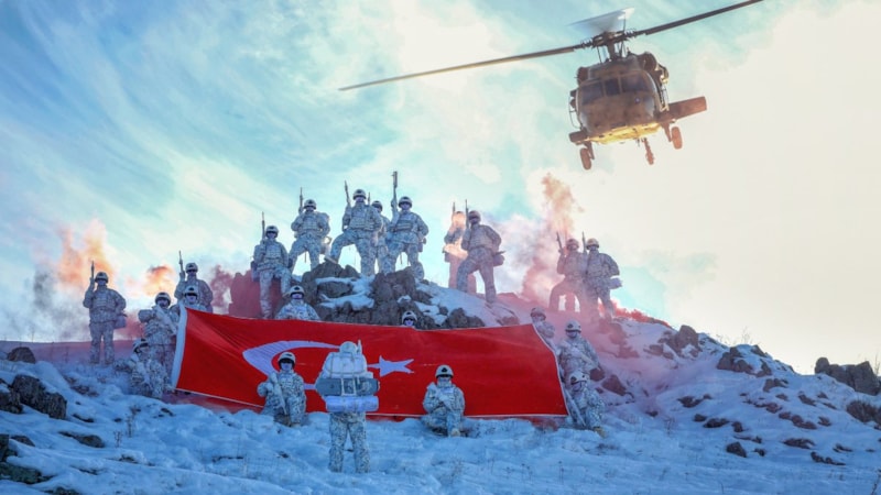 MSB'den dikkat çeken paylaşım: Biz Türk komandosuyuz