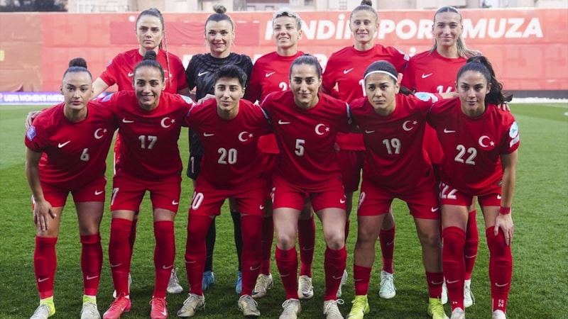 A Milli Kadın Futbol Takımı, FIFA dünya sıralamasında yükselişe geçti