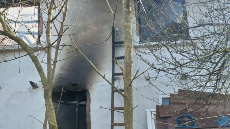 Balıkesir'de ahşap evde yangın