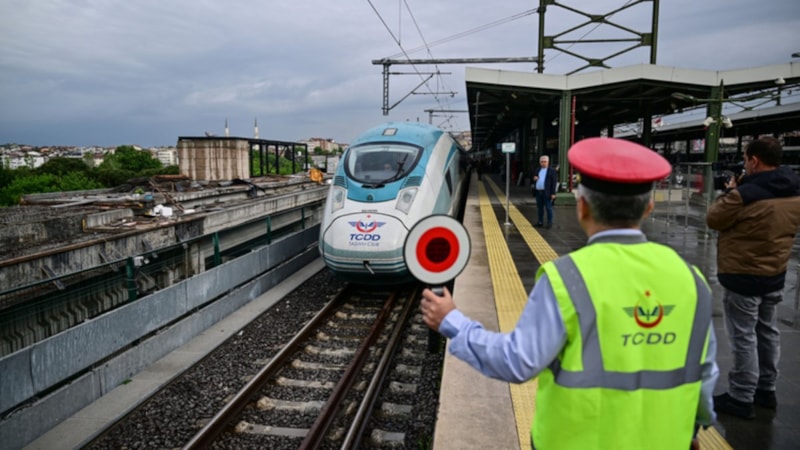 Tren seferlerine 'Aile Yılı' indirimi: Aileye yüzde 15, yeni evliye yüzde 50