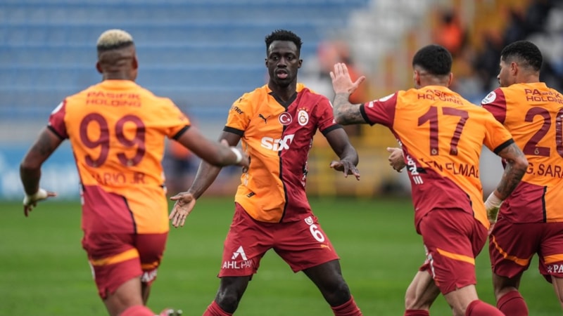 Galatasaray'da prim krizinde devreye Dursun Özbek girdi