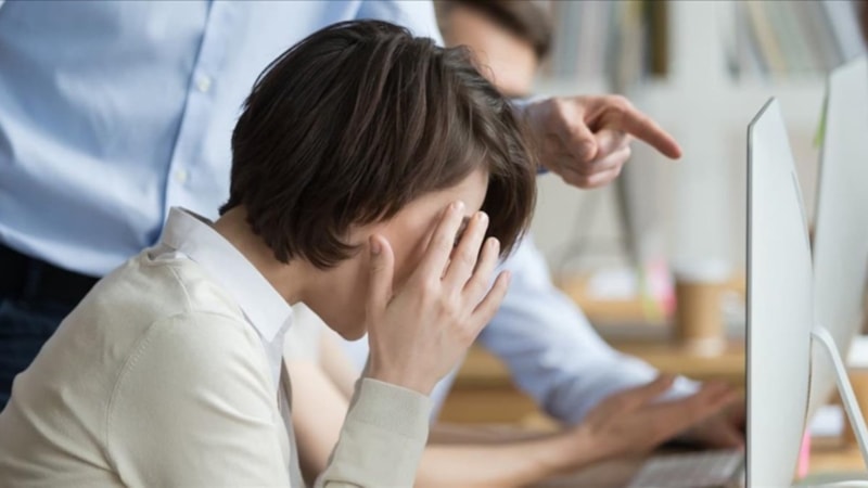 Alo 170'den mobbing şikayetleri: 145 bin başvuru