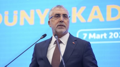 Vedat Işıkhan: 7 bin 500 lira çocuk bakım desteği veriyoruz