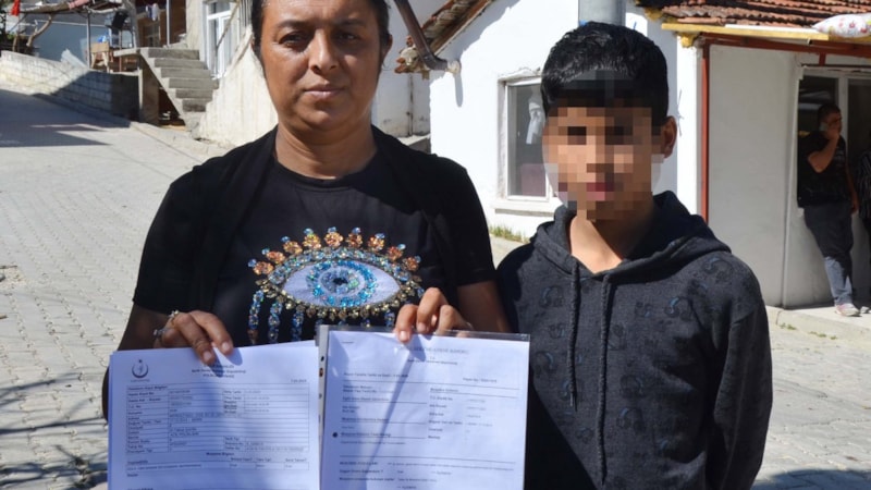 Antalya'da bir öğretmenin öğrencisini darbettiği iddiasına inceleme başlatıldı