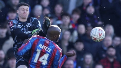 Liam Roberts'ın cezası 3 maçtan 6'ya çıktı