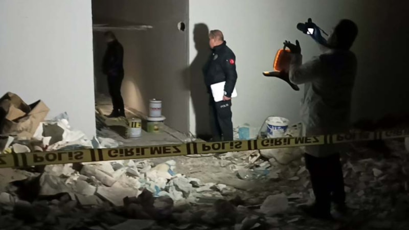 Burdur'da asansör boşluğuna düşüp öldü