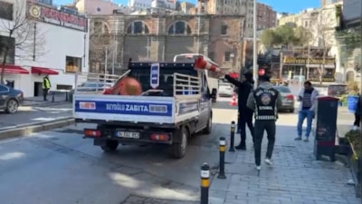 İstanbul'da korsan otoparkçılara denetim: Üzerinden silah çıktı