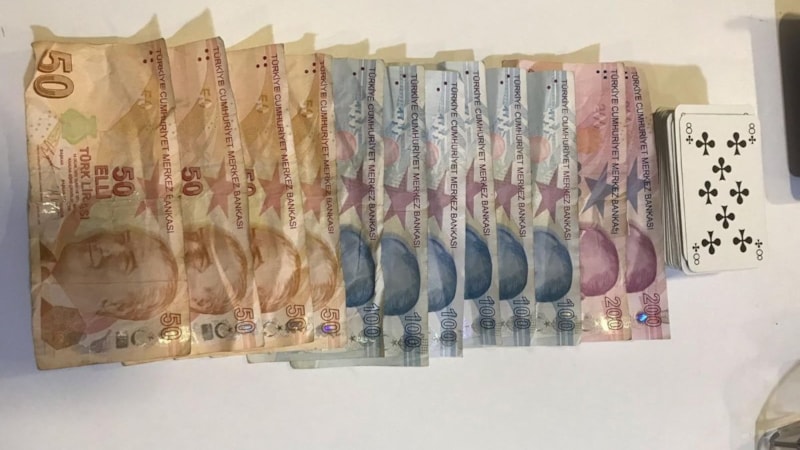 Samsun'da kumar oynayan 4 kişi suçüstü yakalandı