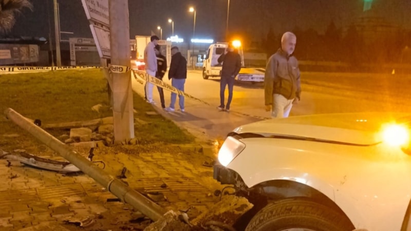 Balıkesir'de art arda kaza yapan sürücü hayatını kaybetti