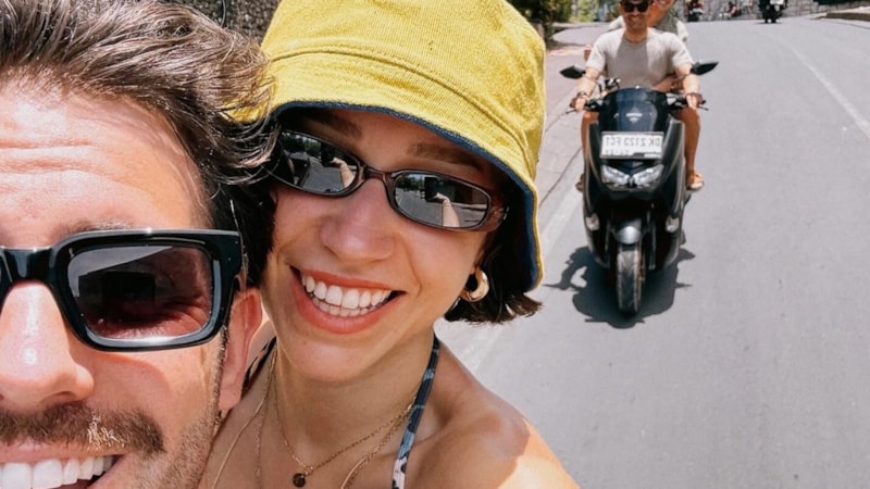 Aşıklar Bali'de! Zeynep Bastık ve Serkay Tütüncü'nün yeni pozlarına beğeni yağdı